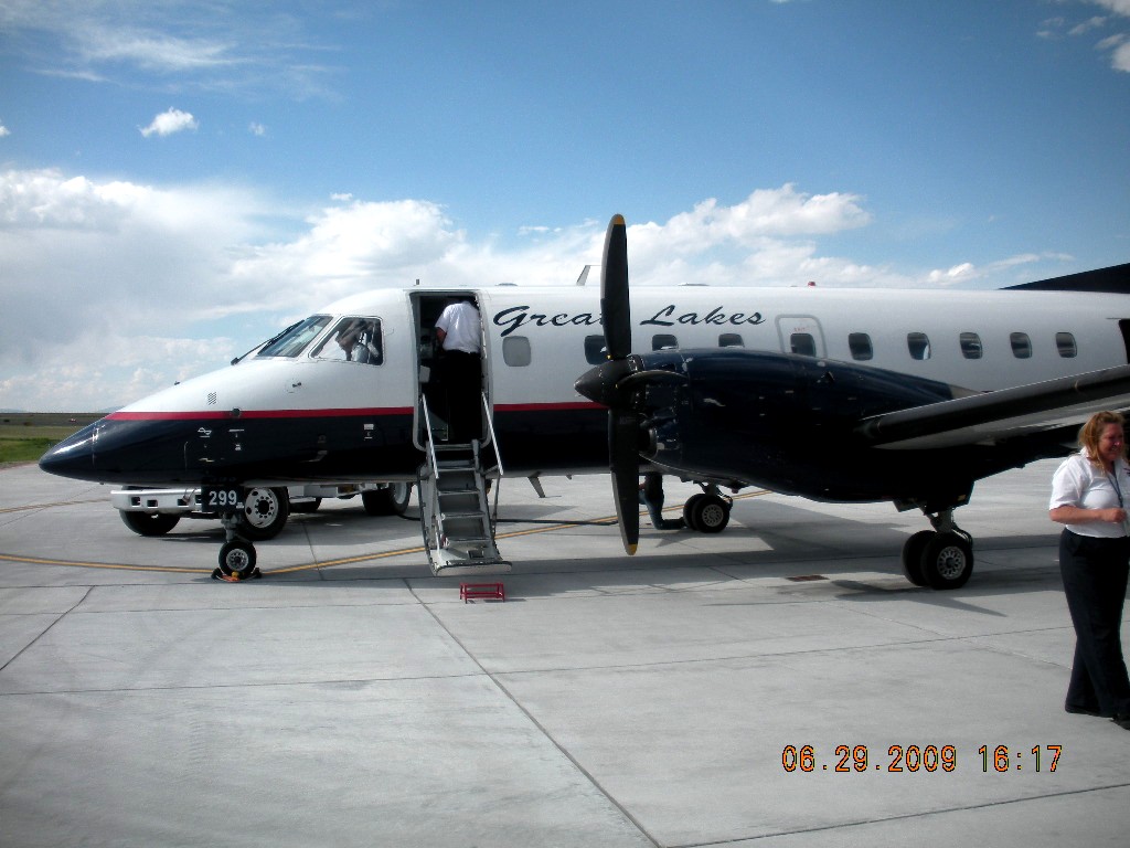 Riverton, WY: Great Lakes Airlines - The main airline serving Riverton, WY