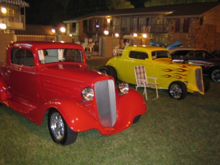 Pigeon Forge, TN : Cars along at Parkway during a Rod Run weekend photo