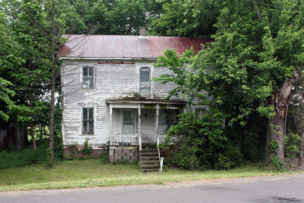 Hermann, MO: Old Farm House