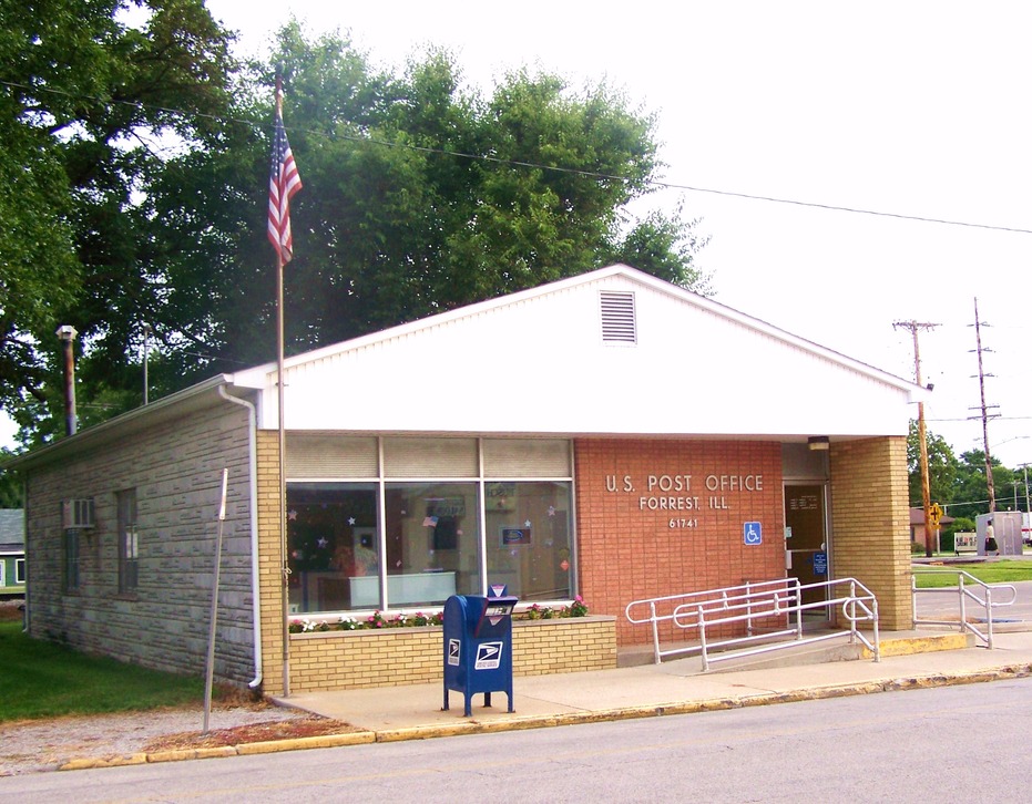 Forrest, IL: Post Office