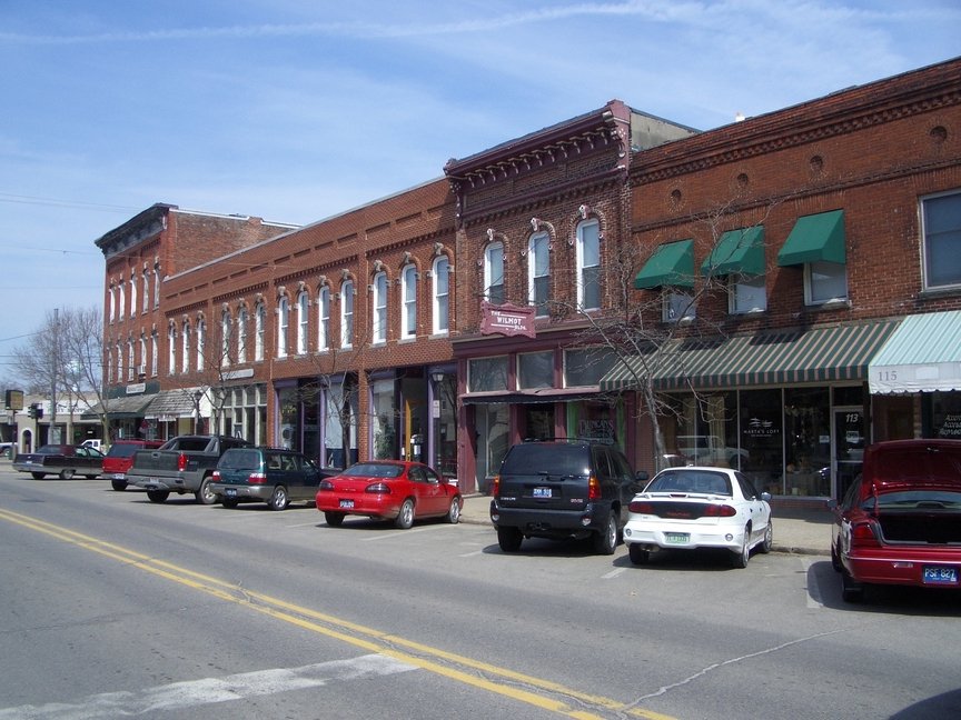 Holly, MI: Downtown Holly