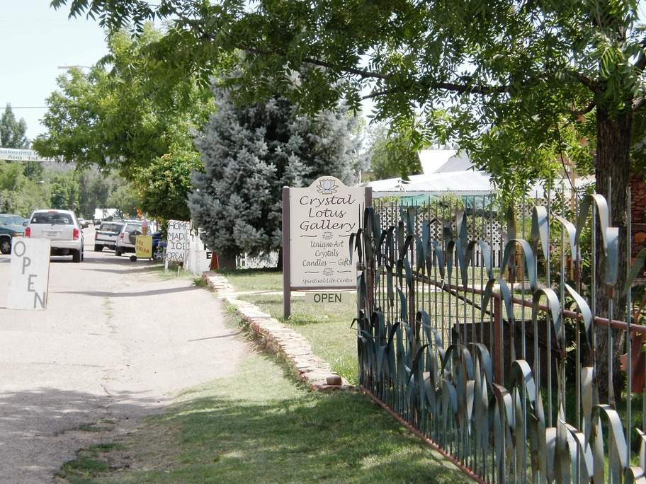 Pine, AZ Pine Shops off Hwy 87 photo, picture, image (Arizona) at