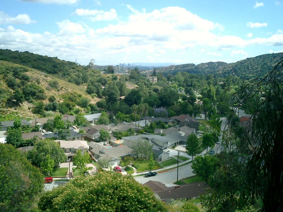 la-crescenta-montrose-ca-verdugo-hills-looking-towards-la-photo