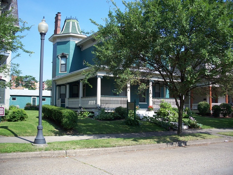 Steubenville, OH: Bayberry House Bed and Breakfast Front View on Historic North Fourth Street
