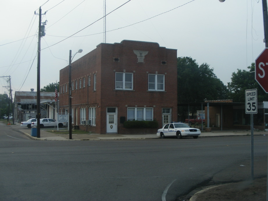 Shelby, MS Full view of the Police Department in Shelby, Mississippi. photo, picture, image