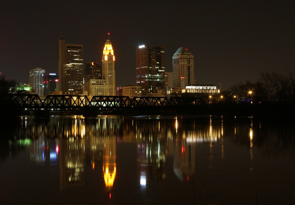 Columbus, OH: Reflections of the City of Columbus