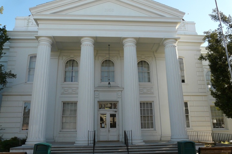 Thibodaux, LA: Lafourche Parish Courthouse