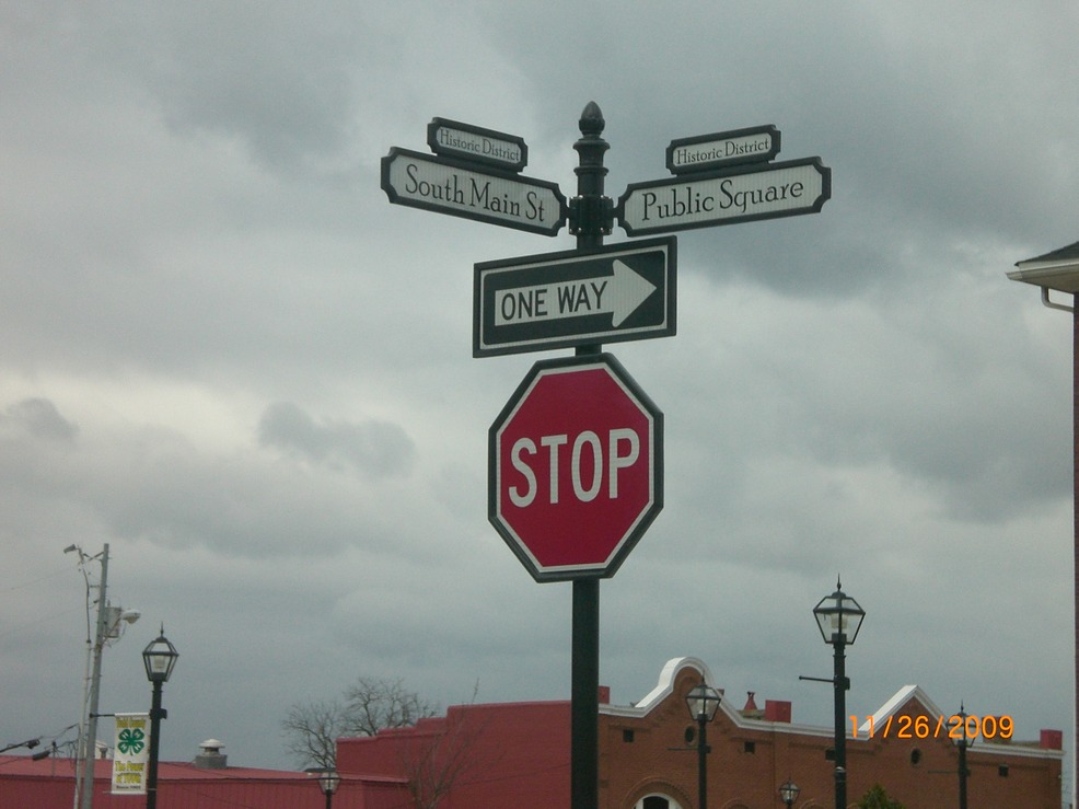 Elkton, KY Town Squaress photo, picture, image (Kentucky) at city