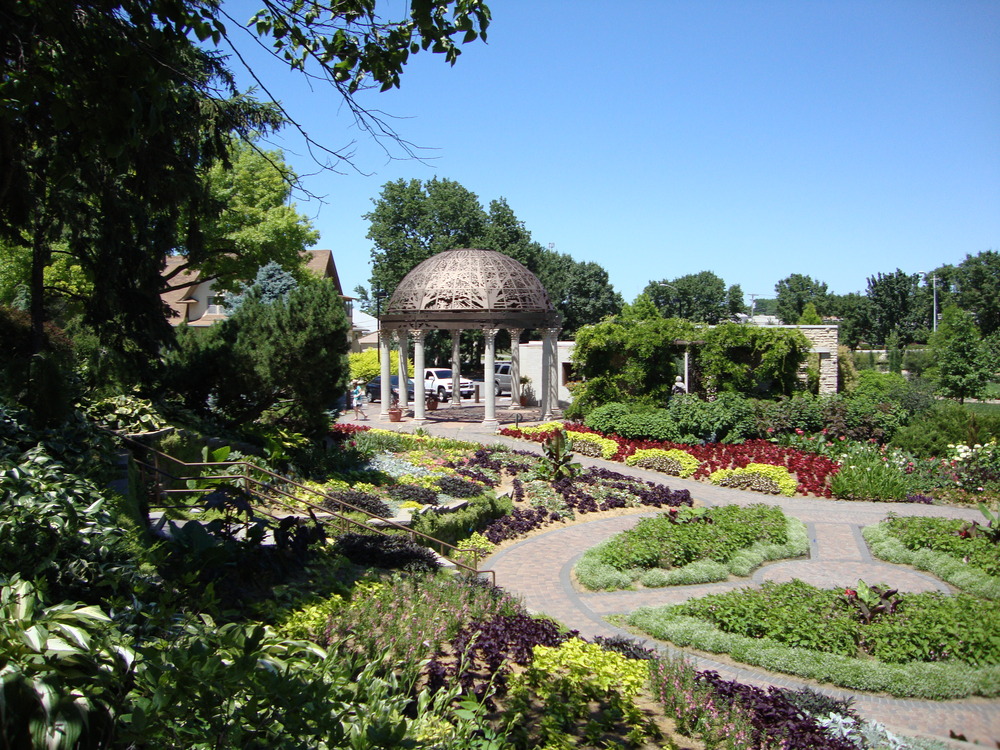 Lincoln Ne Sunken Gardens Enrance Photo Picture Image