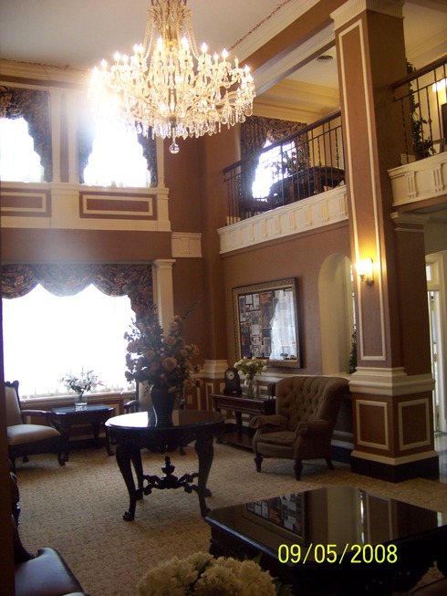 Sedalia, MO: Hotel Bothwell lobby