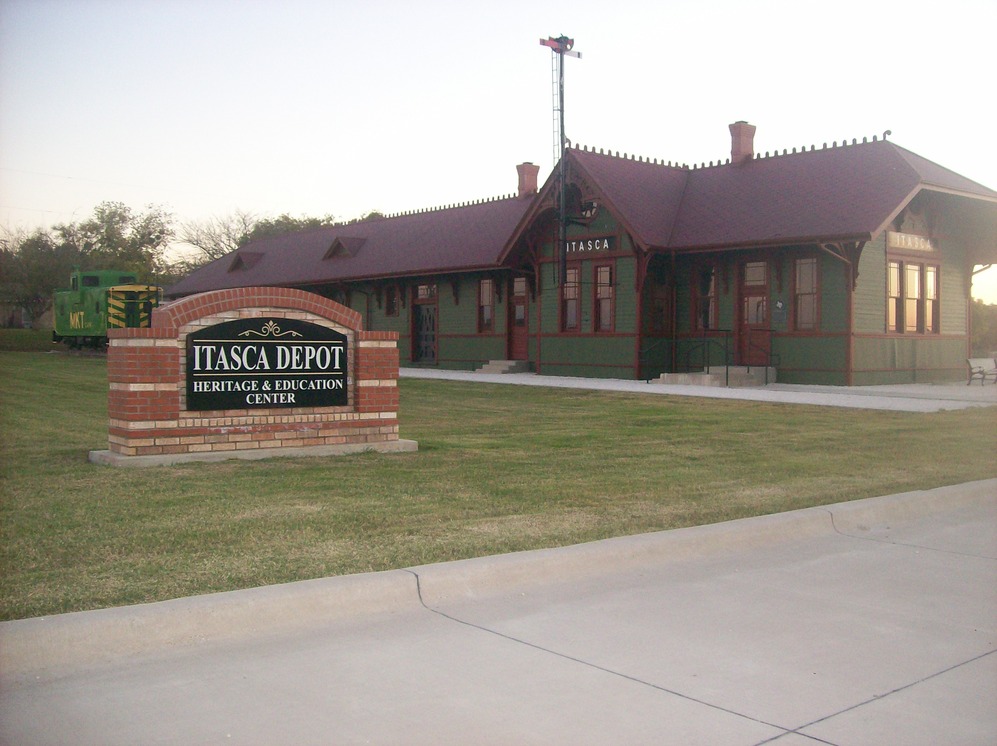 Itasca, TX Itasca depot museum photo, picture, image (Texas) at city