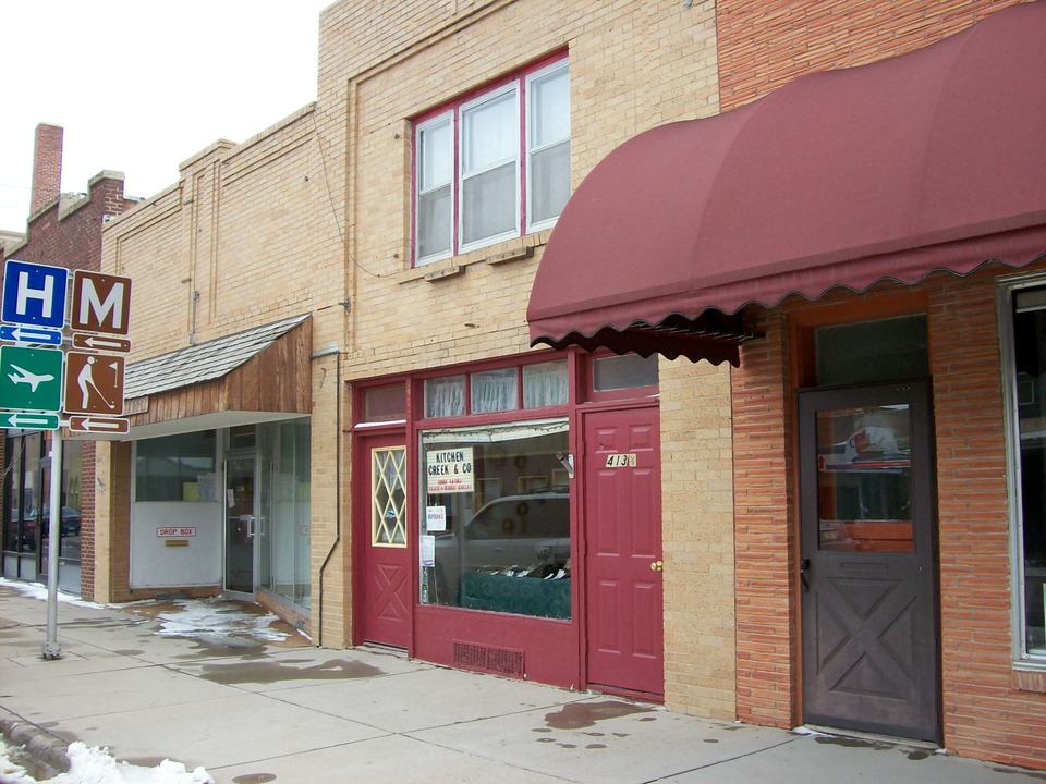 Conrad, MT: Downtown stores