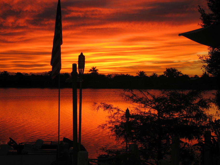Wellington, FL: Lake Greenview Sunrise