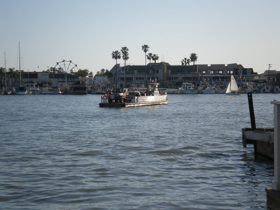 Newport Beach, CA: Balboa Auto Ferry