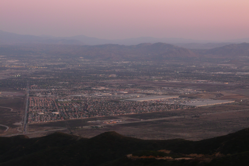 Rialto, CA : North Rialto with Target Distribution Center on Right