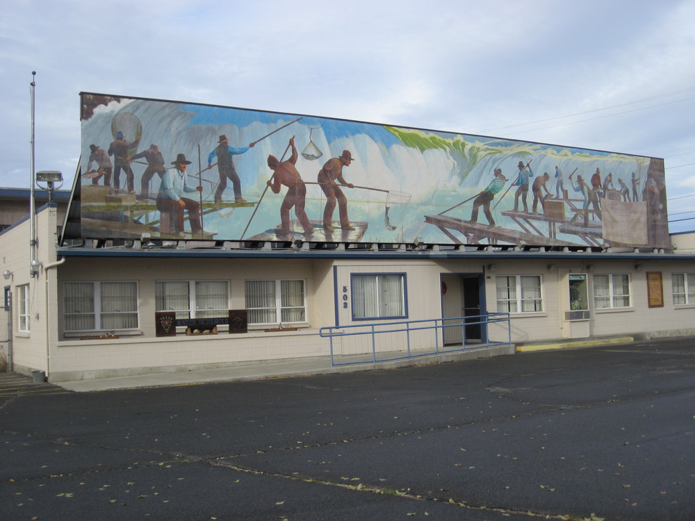 Toppenish, WA: A mural celebrating the lost ancient Indian fishing grounds on the Columbia River at Celilo Falls is mounted above the Water Resources Building