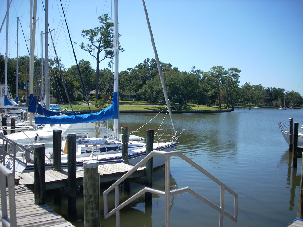 Pascagoula, MS: Inner Harbor Pascagoula, MS