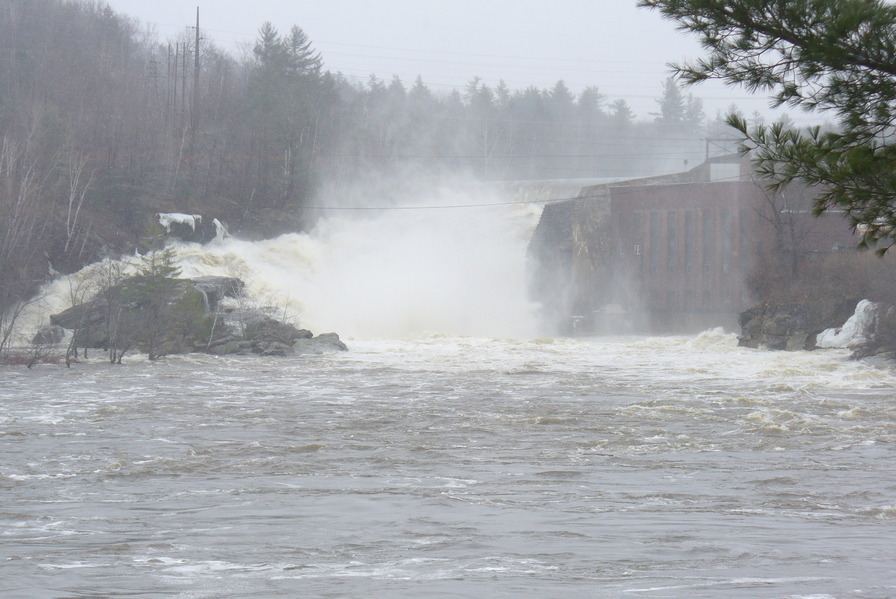 Rumford, ME: Rumford falls during flood of 2010