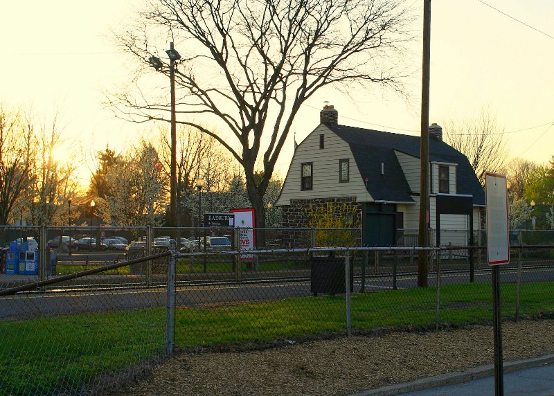 Fair Lawn, NJ Old house near Radburn Station in Fair Lawn photo