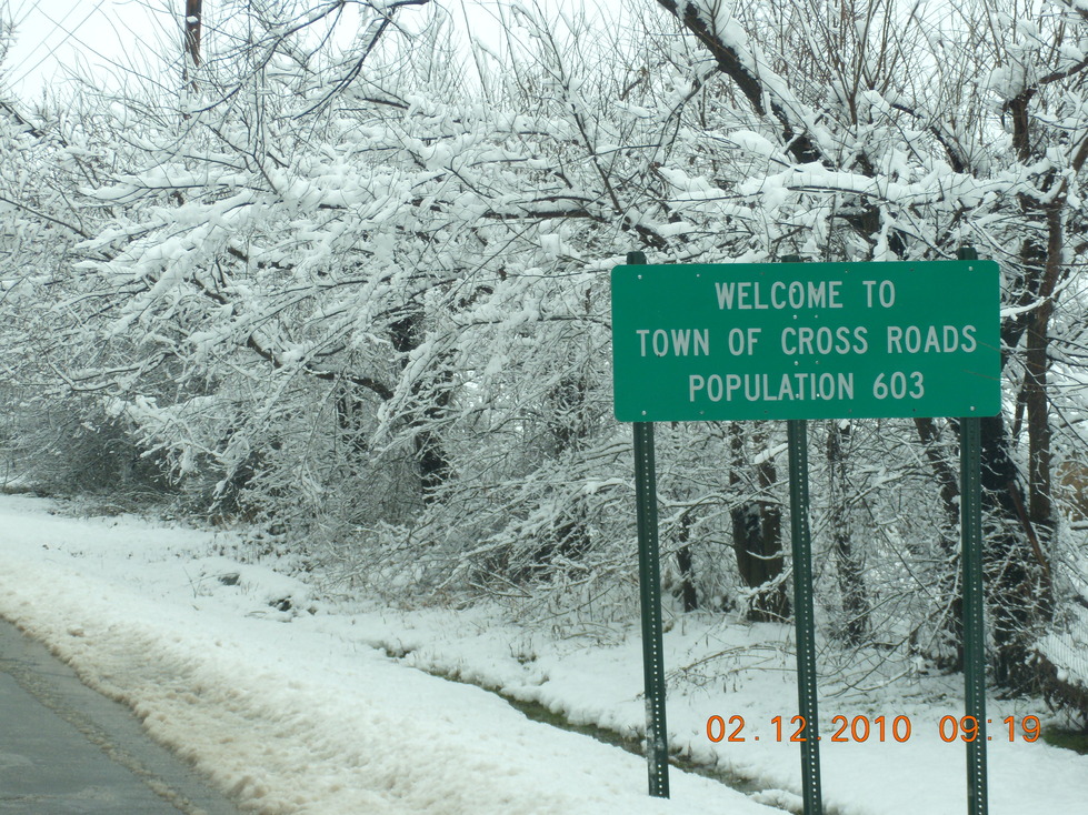 Cross Roads, TX : "Welcome to Crossroads" near record snowfall morning