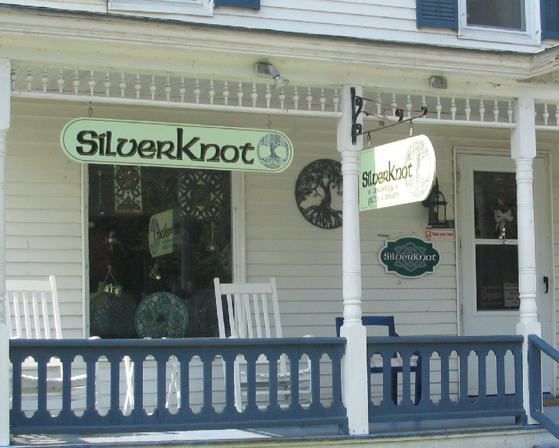 Chester, VT : SilverKnot on the Green