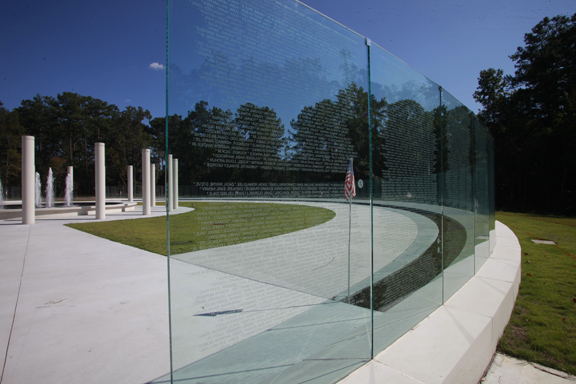 Jacksonville, NC: Vietnam Veterans Memorial