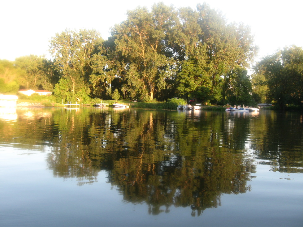 Syracuse, IN: Channel on Lake Wawasee