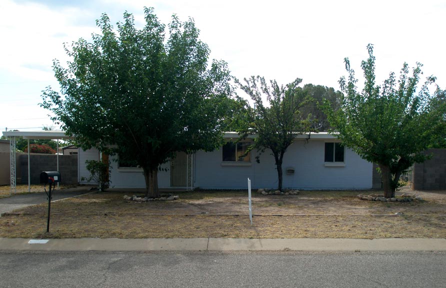 Huachuca City, AZ: Home currently in escrow ... Get the Welcome Wagon ready ...
