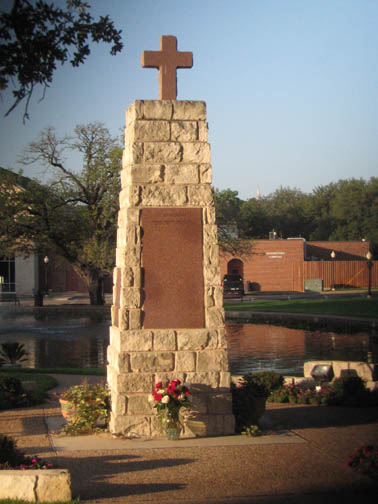 Belton, TX: Student Memorial on UMHB Campus