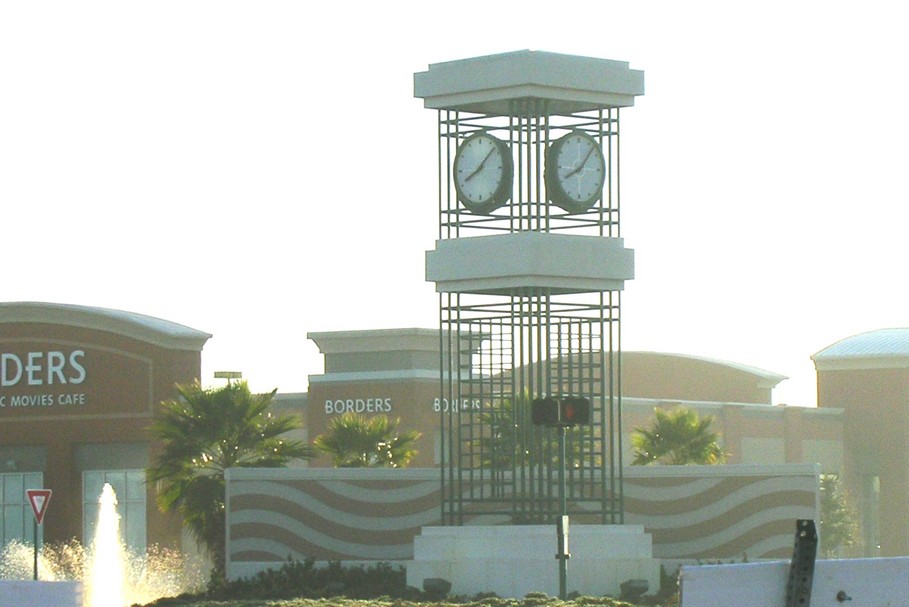 Brandon, FL: Clock Tower at Brandon Town Center-The new Downtown Brandon and Mall