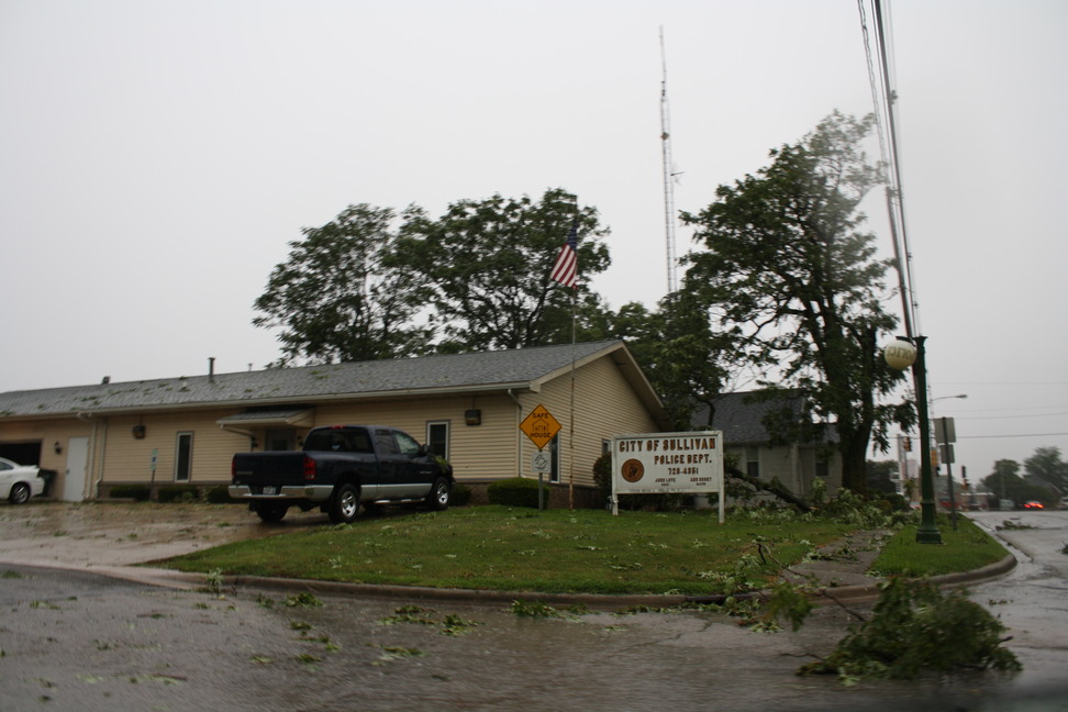 Sullivan, IL: The Sullivan Police Dept. just after the storm of July 2010