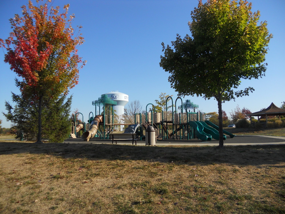 Mason, OH : Pine Hills Lake Park photo, picture, image (Ohio) at city