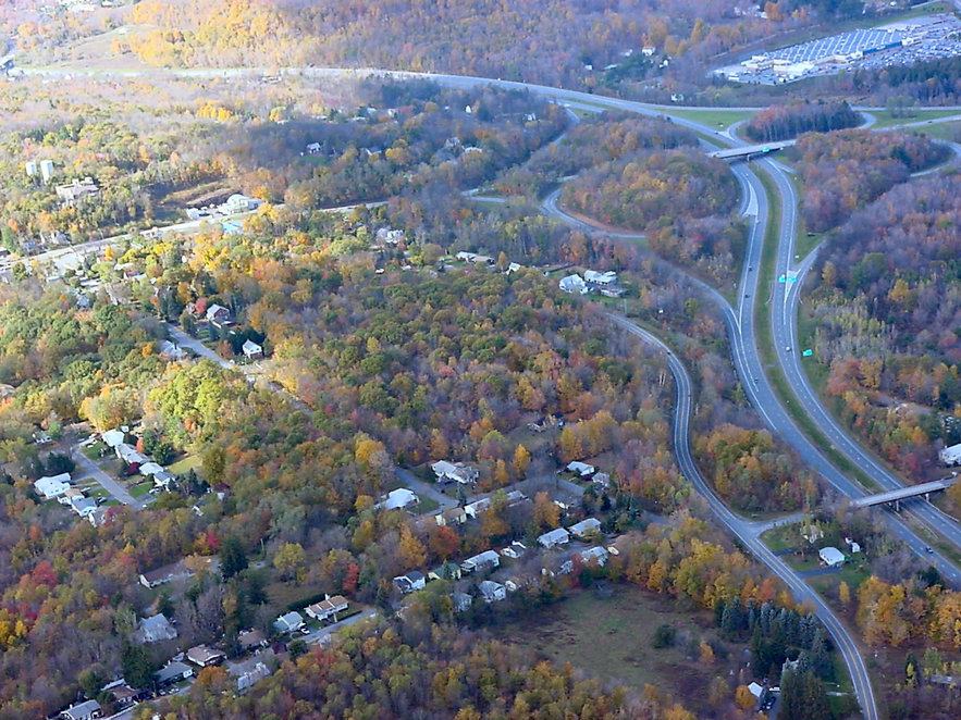 Monticello, NY: Monticello, autumn 2005, upper right corner shows Exit 105 off of Route 17 (I-86)