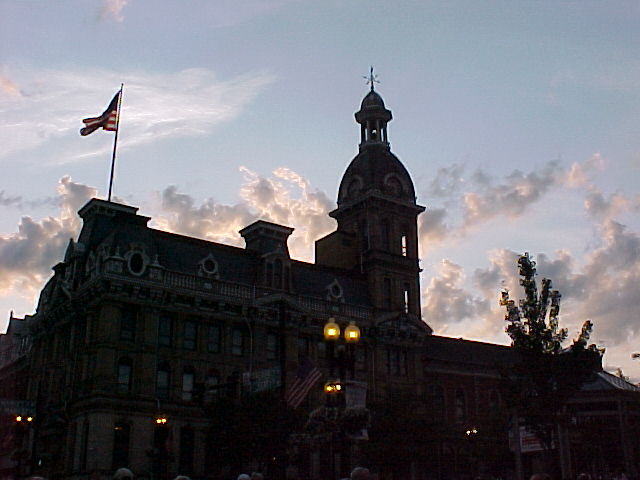 Wooster, OH: Wooster Court House while the sun is setting