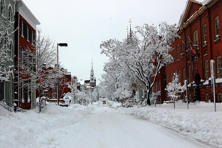 Frederick, MD: Church street - Downtown during 2010 snowstorm