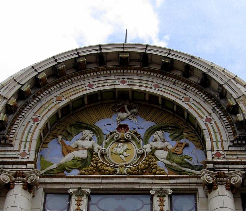 Hagerstown, MD: Detail on the former Colonial Theater, established in 1914.