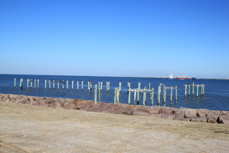 Texas City, TX: texas city, tx: the end of the dike, 5 miles out.
