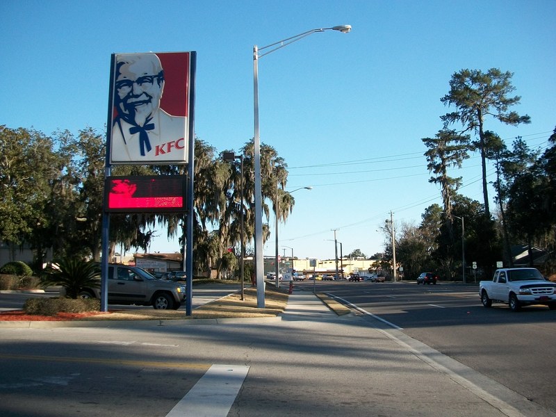 Lake City, FL: Baya Avenue Looking East from KFC