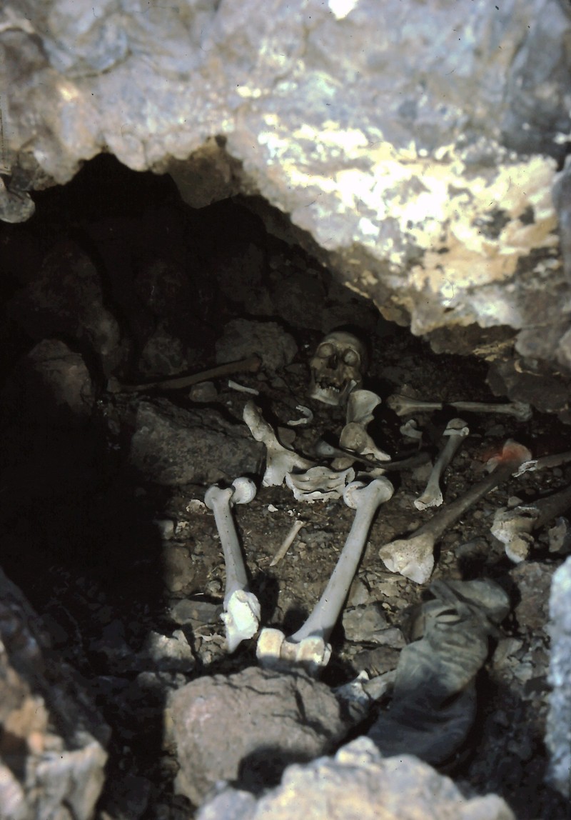 Casa Grande, AZ: Human remains - Casa Grande Arizona Cave