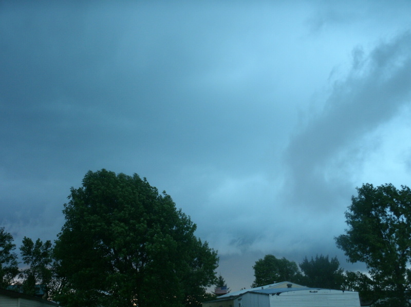 Shafer, MN: Stormy sky in Shafer.