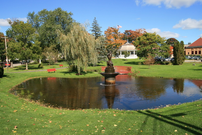 Bath, ME: A Beautiful Fall Day in the Patten Free Library park