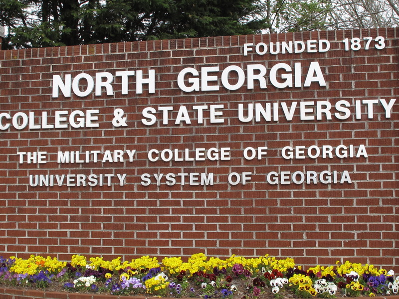 Dahlonega, GA: Enterence to North Georgia University & College