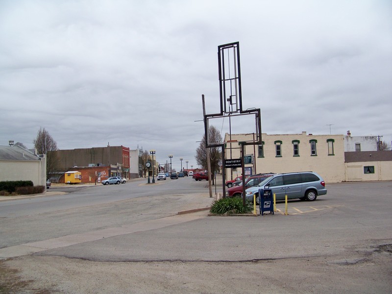 Mulvane, KS: Mulvane, Ks Main Street Looking West