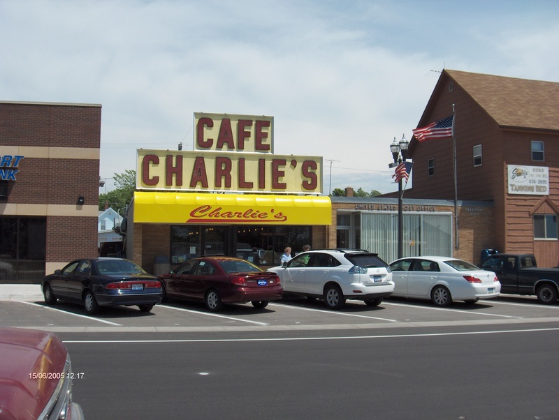Freeport, MN: Famous Charlie's Cafe in Freeport