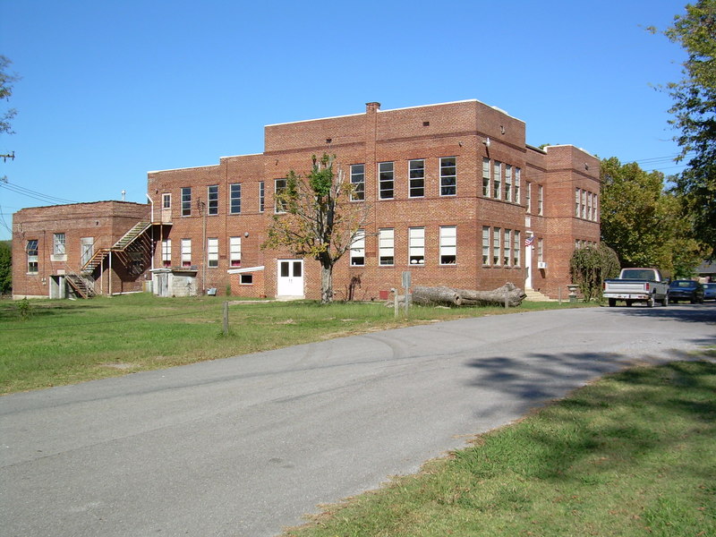Petersburg, TN: west side of former Morgan School