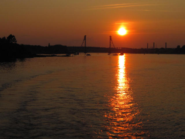 Portsmouth, NH: Sunset over Portsmouth Harbor