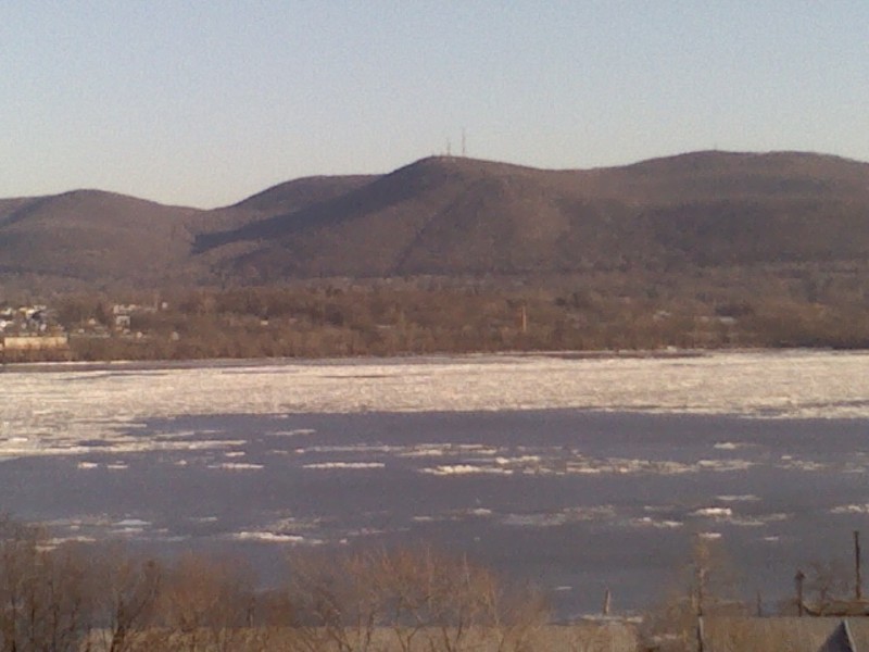 Newburgh, NY: hudson river from the viewpoint of lower liberty street