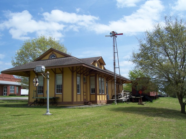 Burton, TX: Burton Railroad Depot and Museum, maintained by the Burton Heritage Society