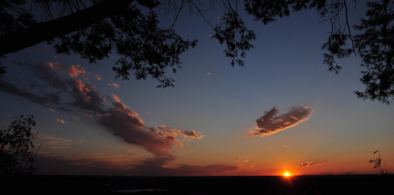 Eagle Pass, TX : Sunset 1-9-2012 Eagle Pass view into Piedras Negras