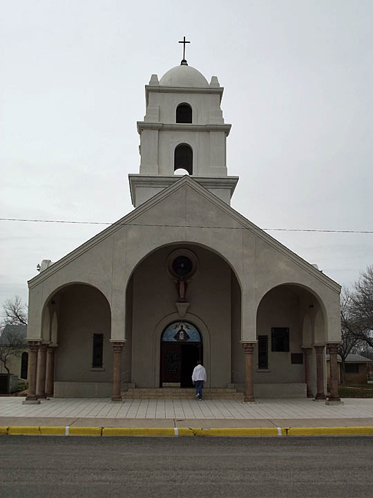 Crystal City, TX: Catholic Church